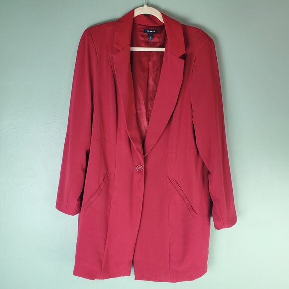 Torrid Womens Jester Red Studio Crepe Longline Blazer Size 2 Career Work Office - Picture 1 of 7